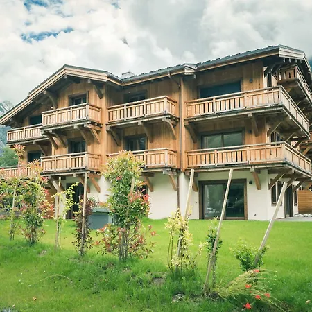 Bel 4* Avec Jardin Prive, A 350m De La Flegere, Wifi, Parking - Fr-1-343-213 Apartment